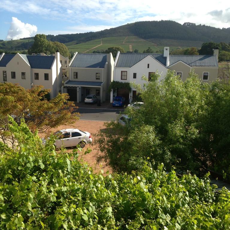 Fynbos Feniks Apartment Stellenbosch Dış mekan fotoğraf